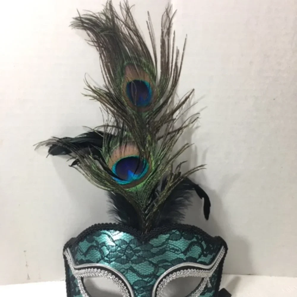 Turquoise Black Lace Peacock Feathers Masquerade Halloween Mask